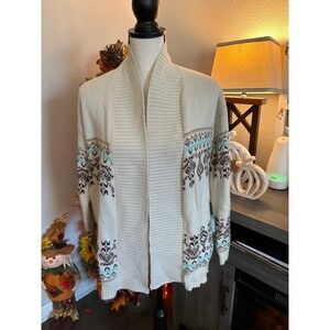 Roommates sweater size‎ medium beige
